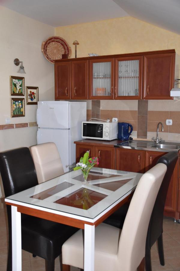 Apartments Scepanovic Tivat Eksteriør billede