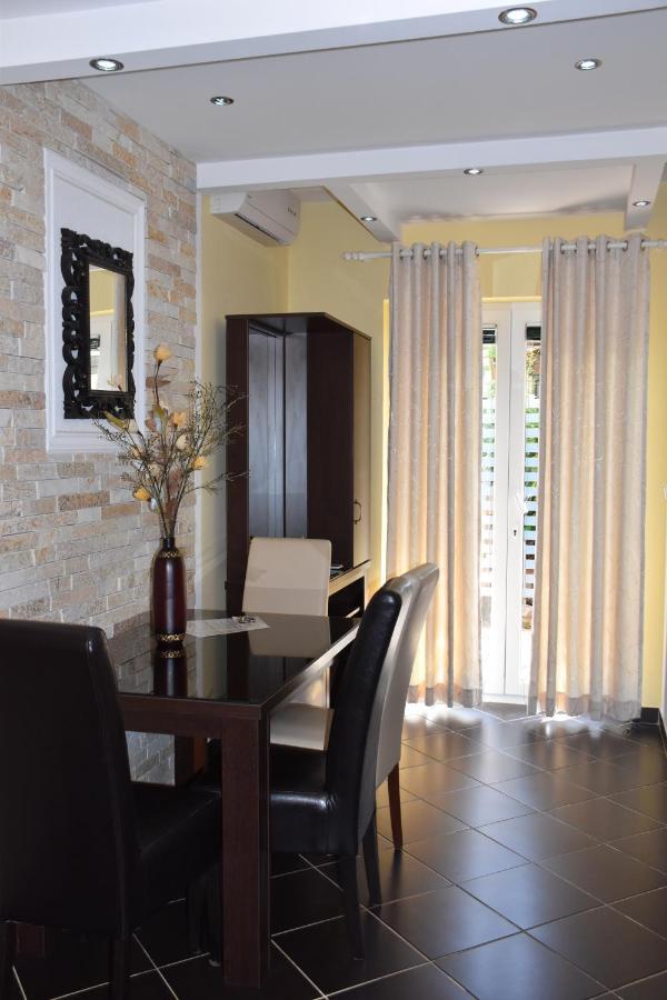 Apartments Scepanovic Tivat Eksteriør billede