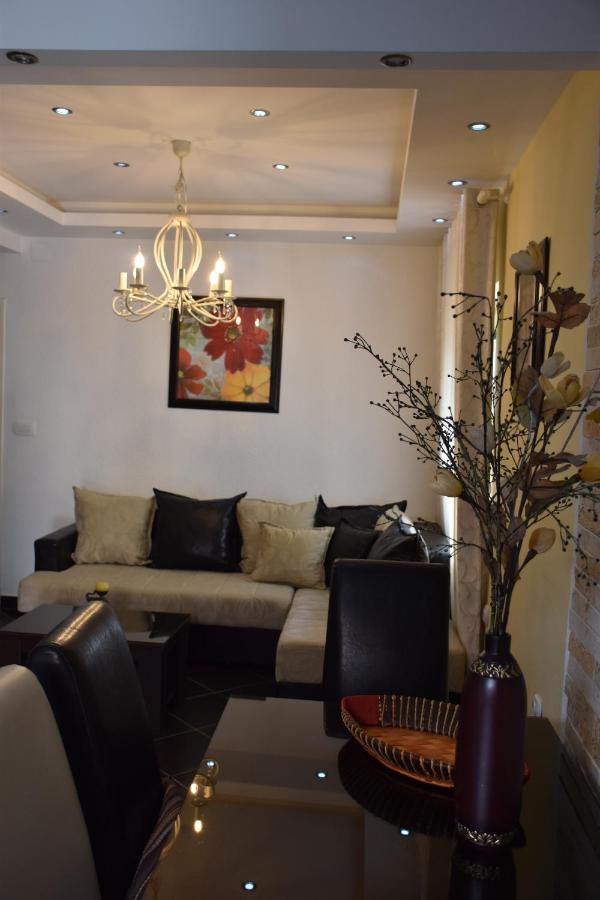 Apartments Scepanovic Tivat Eksteriør billede