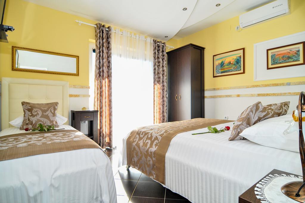 Apartments Scepanovic Tivat Eksteriør billede